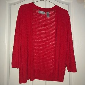 Sweater (3/4’s sleeves)